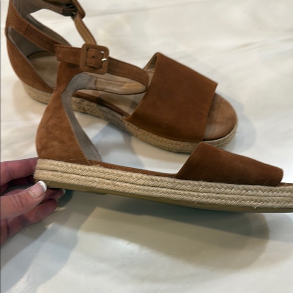Banana Republic Brown Espadrille Shoes women’s size 11 brown suede - Picture 2 of 4